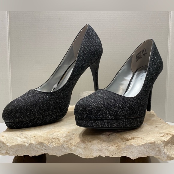 NIB Sz 8 M Fioni Night Black Shimmer Closed Toe Platform High Stiletto Pumps - Picture 2 of 15